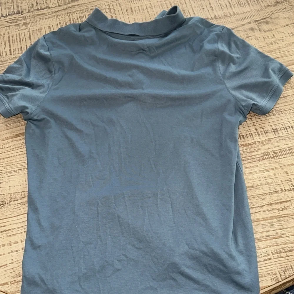Banana Republic 100% cotton